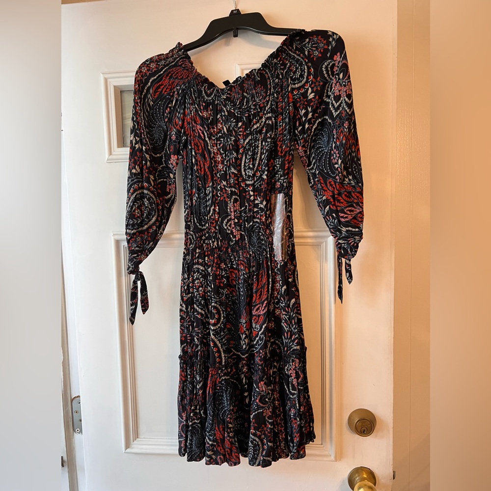 Jessica Simpson Amila Paisley Off the Shoulder Floral Dress